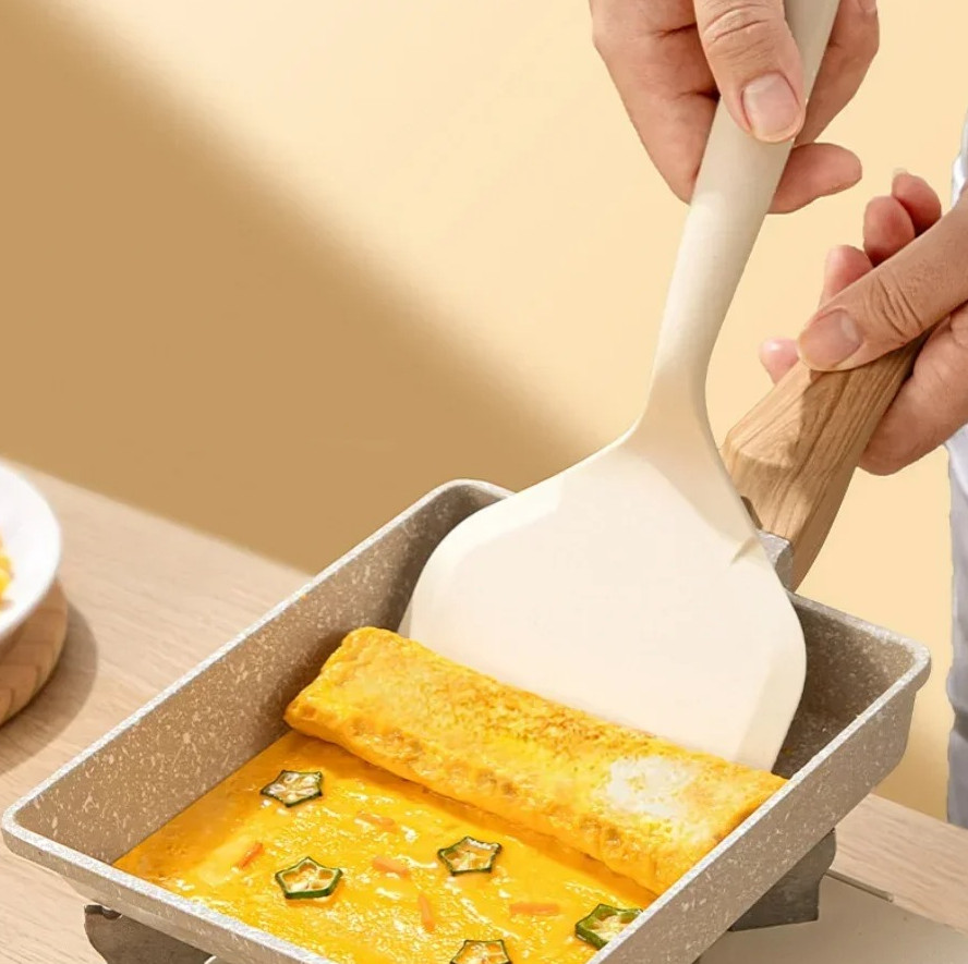 1pc Silicone Heat Resistant Spatula Non-Stick Frying Baking Kitchen Tool – NEW