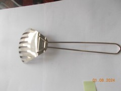 Lightly Used Fryer Scoop, 8 Slot, 10″, Scoop #1, Marked China-N