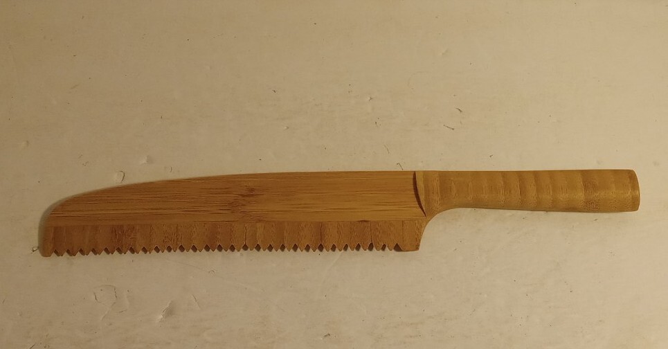 Wooden Bamboo Serrated Chef Knife. Unbranded