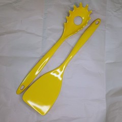 Melamine Kitchen Spatula Pasta Spoon Sunshine Yellow Utensil Unbranded ~Vintage~