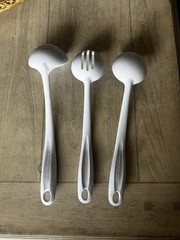 Vintage White Melamine Kitchen Utensil Set JP-660 JP-666 JP-667 China Ware Retro