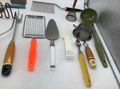 Lot Of 17 Wood Plastic Lucite Farmhouse Kitchen Utensils Masher Spatula Vintage