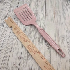 Vintage Ekco Pink Nylon Slotted Short Small Spatula Lightweight Plastic USA