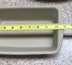 Pampered Chef Stone Loaf Meatloaf/Bread Baking Bread Pan #010802 USA 11”x 6 1/8”