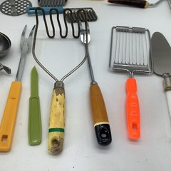 Lot Of 17 Wood Plastic Lucite Farmhouse Kitchen Utensils Masher Spatula Vintage