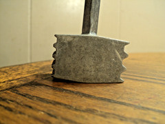 Vintage Aluminum Meat Tenderizing Hammer Kitchen Tool 7-5/8″ Long China